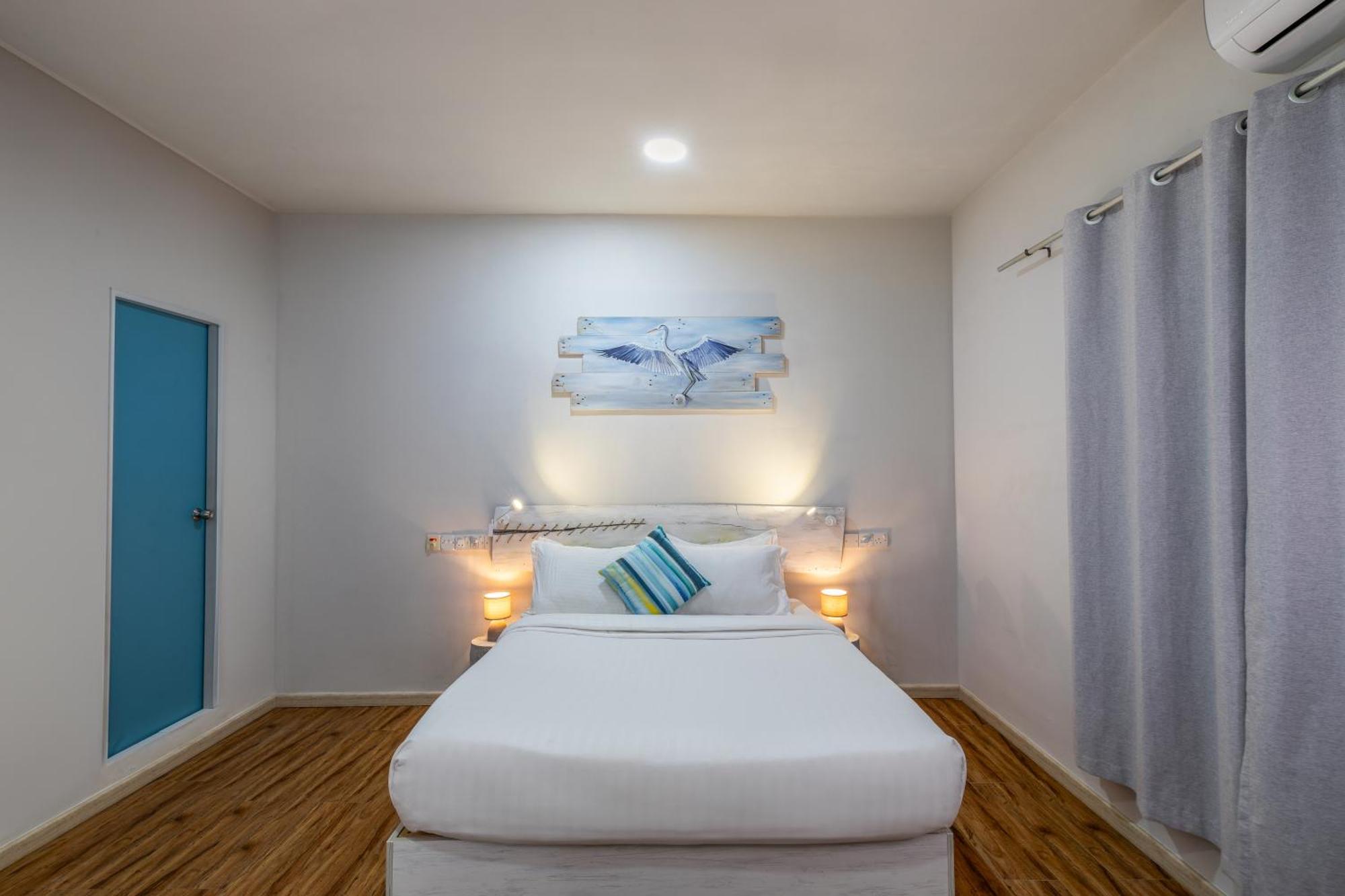 Hotel Ocean Pearl Maldives At Gulhi Island Extérieur photo