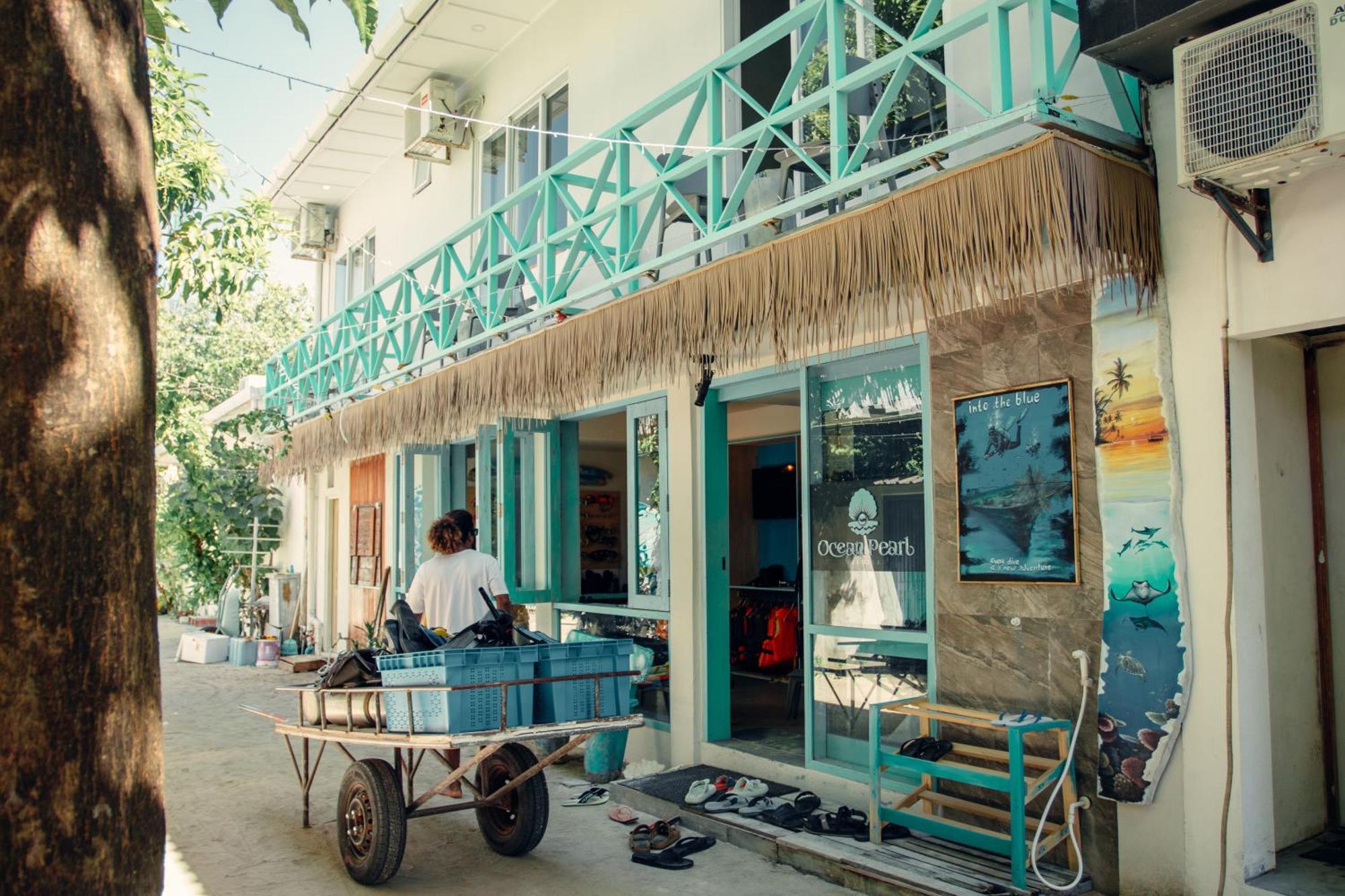 Hotel Ocean Pearl Maldives At Gulhi Island Extérieur photo