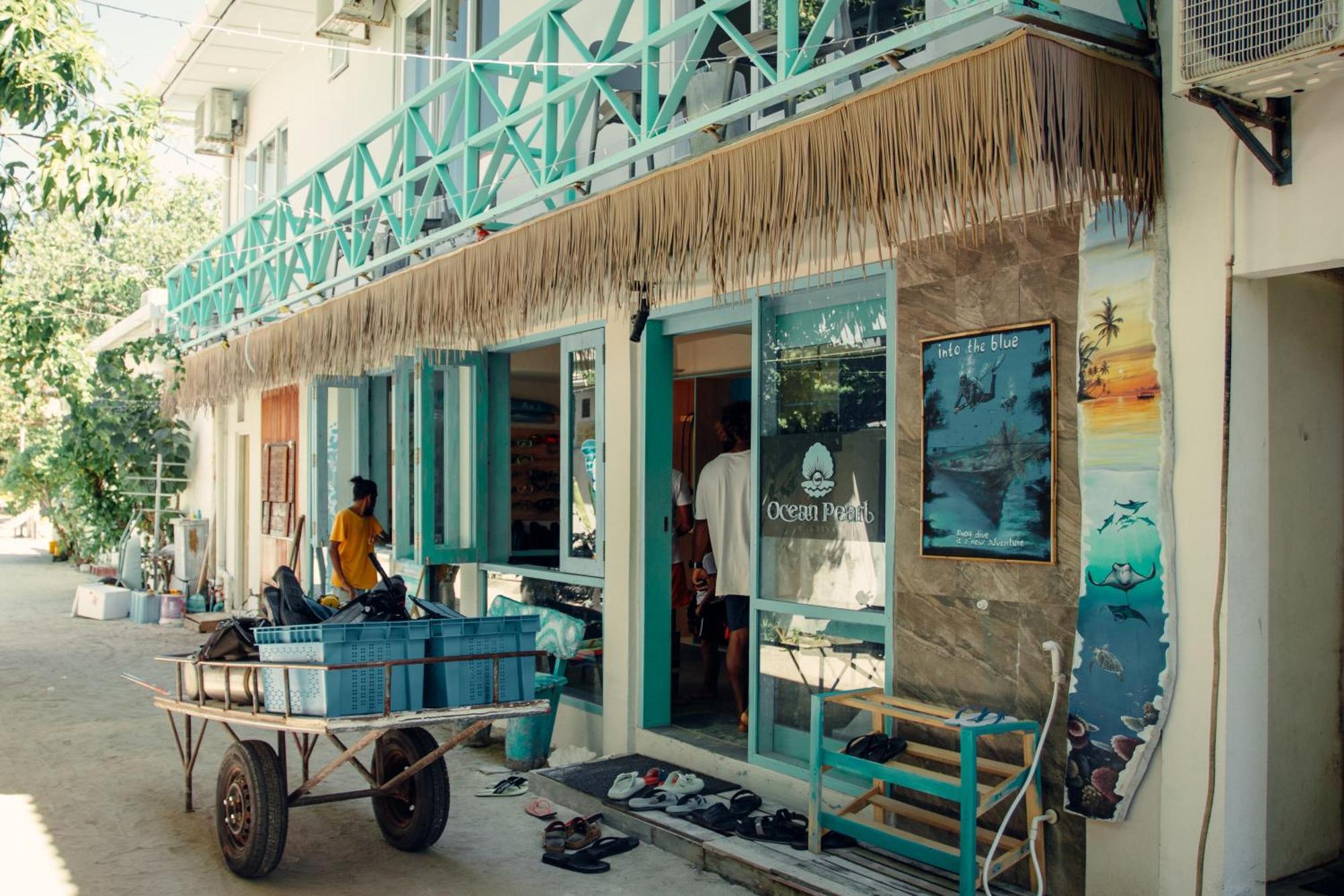 Hotel Ocean Pearl Maldives At Gulhi Island Extérieur photo