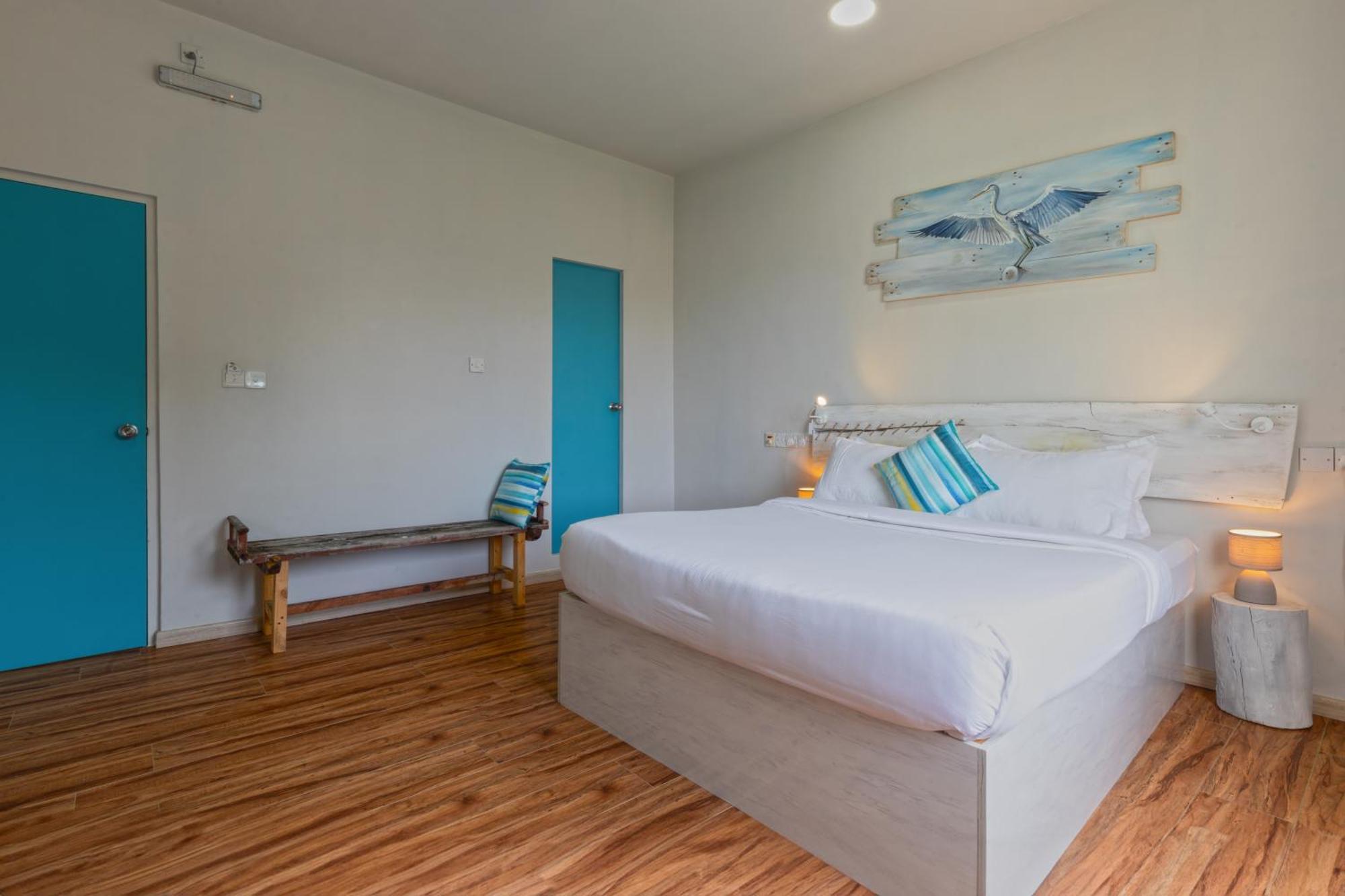 Hotel Ocean Pearl Maldives At Gulhi Island Extérieur photo