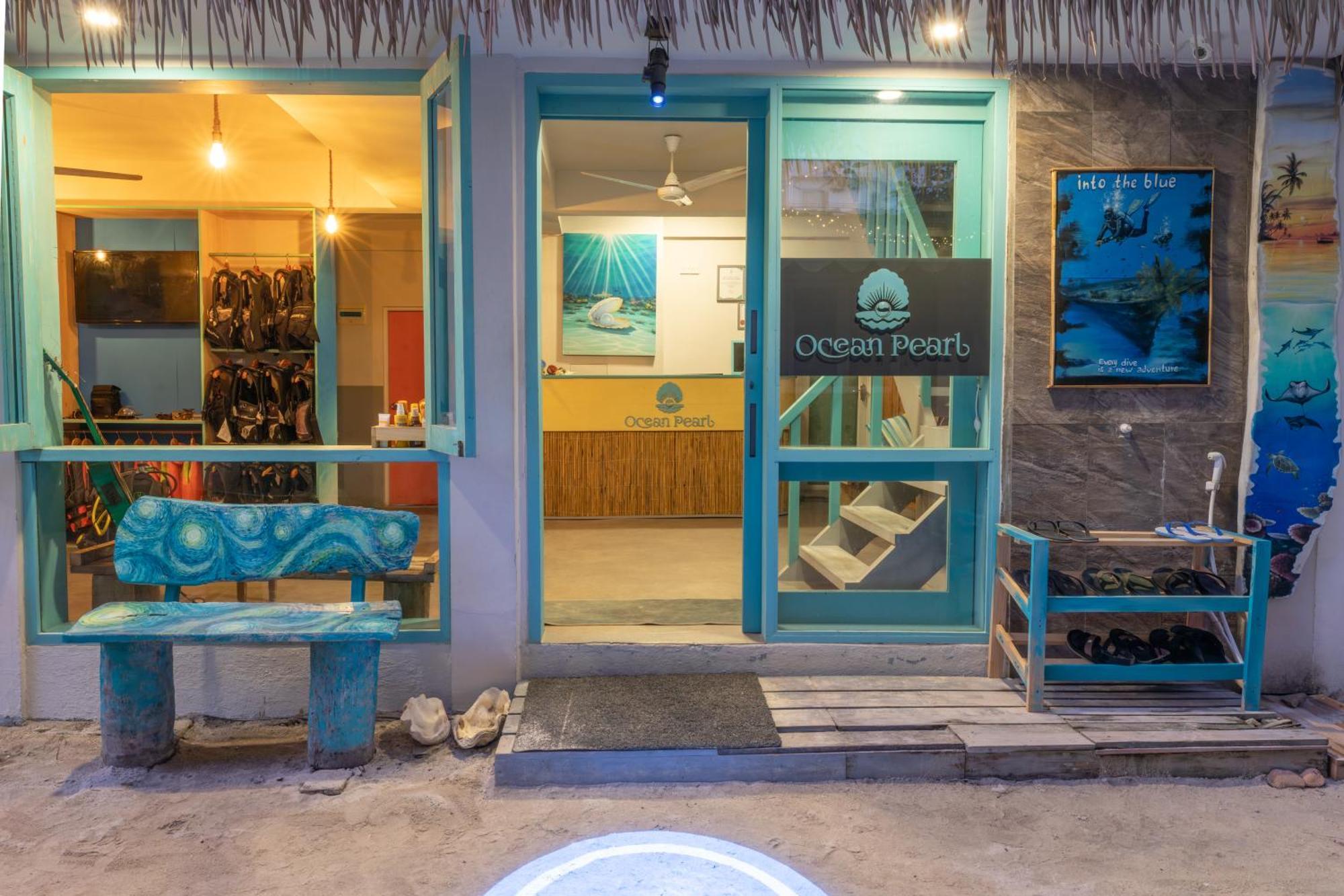 Hotel Ocean Pearl Maldives At Gulhi Island Extérieur photo